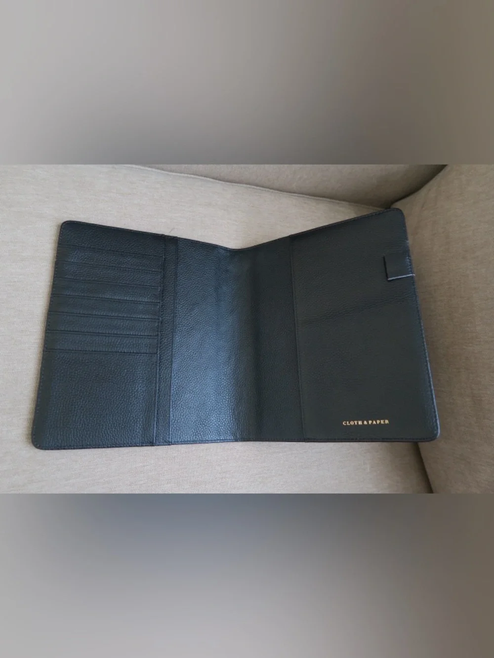 CLOTH & PAPER: Black Leather Zipfolio Organizer